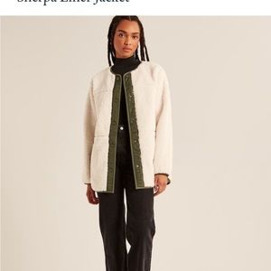 Abercrombie cream Sherpa shacket